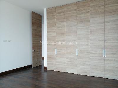 Apartamento de 4 alcobas en venta en El Poblado, Medellín, 312 m² · foto 9 de 19