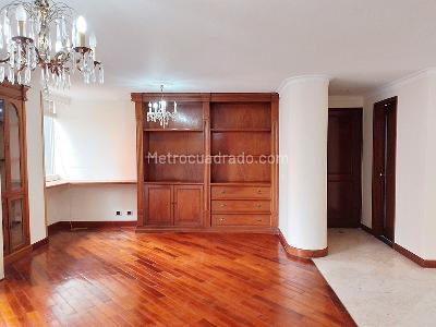 Apartamento de 3 alcobas en venta en El Poblado, Medellín, 170 m² · foto 3 de 20