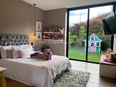 Casa de 3 alcobas en venta en Envigado, Envigado, 246 m² · foto 12 de 19