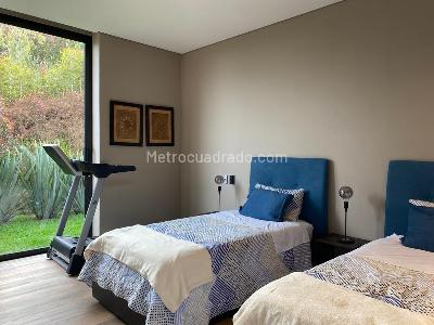 Casa de 3 alcobas en venta en Envigado, Envigado, 246 m² · foto 15 de 19