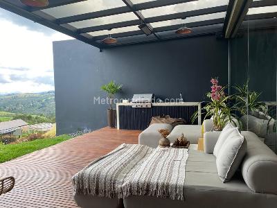 Casa de 3 alcobas en venta en Envigado, Envigado, 246 m² · foto 18 de 19