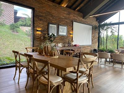 Casa de 3 alcobas en venta en Envigado, Envigado, 246 m² · foto 5 de 19