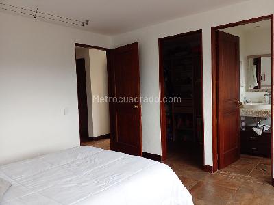 Casa de 3 alcobas en venta en Envigado, Envigado, 249 m² · foto 12 de 20