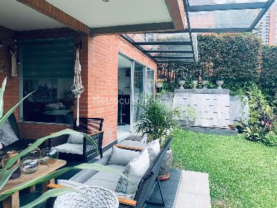 Casa de 4 alcobas en venta en Envigado, Envigado, 273 m² · foto 19 de 20