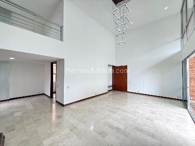Apartamento en venta en Envigado, Envigado · foto 3 de 20