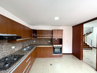Apartamento en venta en Envigado, Envigado · foto 7 de 20
