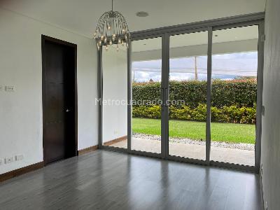 Casa de 5 alcobas en venta en Rionegro, Rionegro, 621 m² · foto 10 de 20