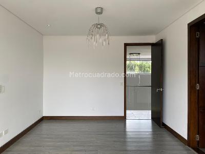 Casa de 5 alcobas en venta en Rionegro, Rionegro, 621 m² · foto 12 de 20