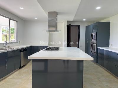 Casa de 5 alcobas en venta en Rionegro, Rionegro, 621 m² · foto 5 de 20