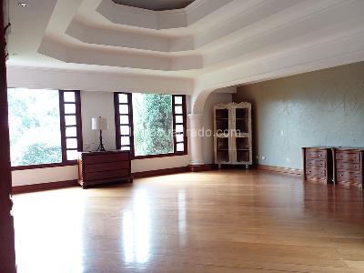 Casa de 5 alcobas en venta en El Poblado, Medellín, 760 m² · foto 17 de 20