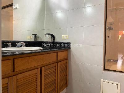 Casa de 3 alcobas en venta en El Poblado, Medellín, 266 m² · foto 19 de 19