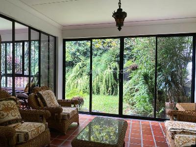 Casa de 3 alcobas en venta en El Poblado, Medellín, 266 m² · foto 5 de 19