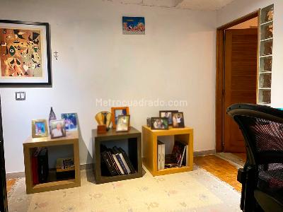 Apartamento de 3 alcobas en venta en Las Lomas, Medellín, 147 m² · foto 10 de 19