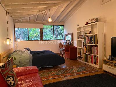 Apartamento de 3 alcobas en venta en Las Lomas, Medellín, 147 m² · foto 11 de 19