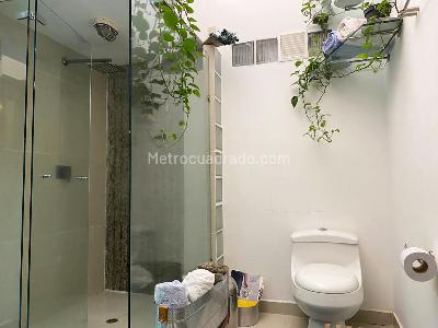 Apartamento de 3 alcobas en venta en Las Lomas, Medellín, 147 m² · foto 17 de 19