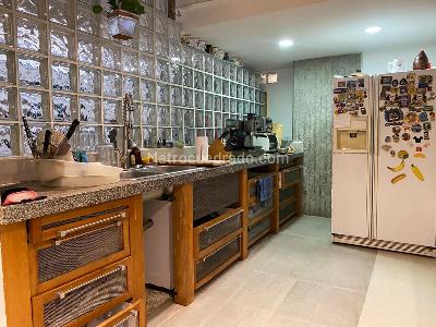 Apartamento de 3 alcobas en venta en Las Lomas, Medellín, 147 m² · foto 7 de 19