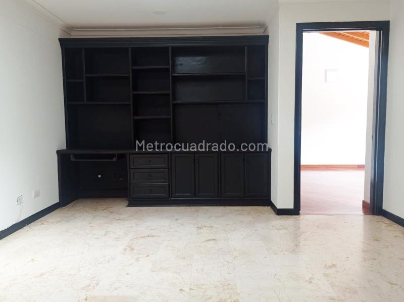 Spacious 5BR House in Quiet El Poblado Neighborhood - 7