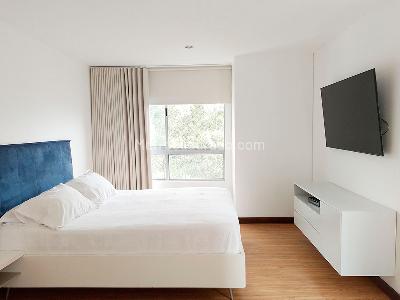 Apartamento de 3 alcobas en venta en El Poblado, Medellín, 128 m² · foto 8 de 19