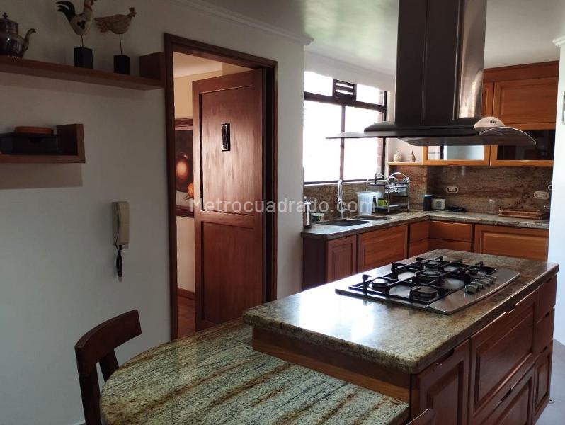 Furnished 4BR Apartment in El Poblado - 7