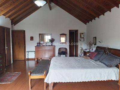 Casa de 4 alcobas en venta en El Poblado, Medellín, 281 m² · foto 10 de 19