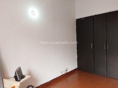 Casa de 4 alcobas en venta en El Poblado, Medellín, 281 m² · foto 14 de 19