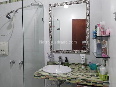 Casa de 4 alcobas en venta en El Poblado, Medellín, 281 m² · foto 17 de 19