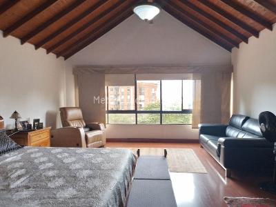 Casa de 4 alcobas en venta en El Poblado, Medellín, 281 m² · foto 9 de 19