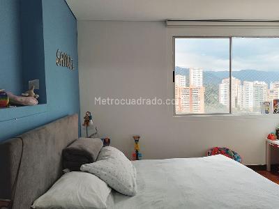 Apartamento de 3 alcobas en venta en El Poblado, Medellín, 250 m² · foto 11 de 18