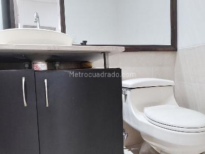 Apartamento de 3 alcobas en venta en El Poblado, Medellín, 250 m² · foto 15 de 18