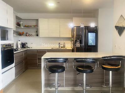 Apartamento de 3 alcobas en venta en Santa María De Los Ángeles, Medellín, 147 m² · foto 7 de 16