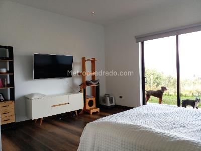 Casa de 3 alcobas en venta en Envigado, Envigado, 370 m² · foto 13 de 20