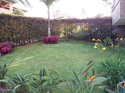 Casa de 3 alcobas en venta en Envigado, Envigado, 350 m² · foto 19 de 20