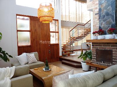 Casa de 3 alcobas en venta en Envigado, Envigado, 350 m² · foto 3 de 20