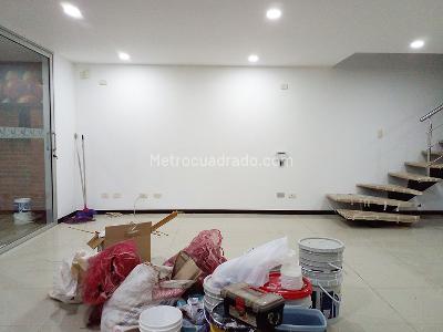 Casa de 4 alcobas en venta en Envigado, Envigado, 260 m² · foto 3 de 19