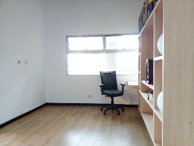 Casa de 4 alcobas en venta en Envigado, Envigado, 260 m² · foto 4 de 19
