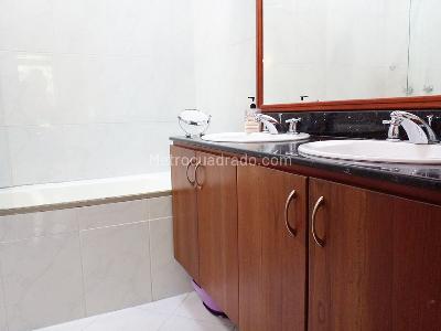 Casa de 3 alcobas en arriendo en Envigado, Envigado, 210 m² · foto 18 de 20