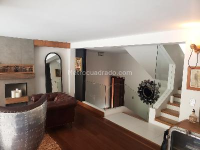 Casa de 3 alcobas en venta en El Poblado, Medellín, 250 m² · foto 11 de 20