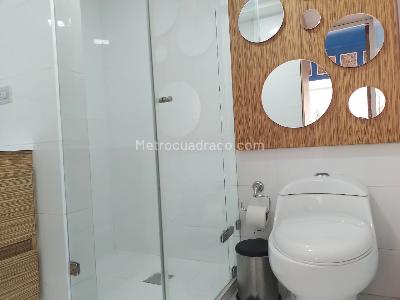 Casa de 3 alcobas en venta en El Poblado, Medellín, 250 m² · foto 18 de 20