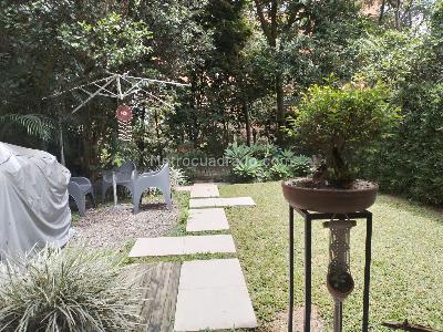 Casa de 3 alcobas en venta en El Poblado, Medellín, 250 m² · foto 19 de 20