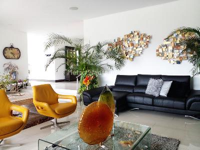 Casa de 4 alcobas en venta en Envigado, Envigado, 574 m² · foto 2 de 20