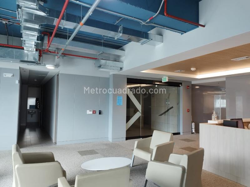 Oficina en Venta, EL POBLADO, Medellín - Más