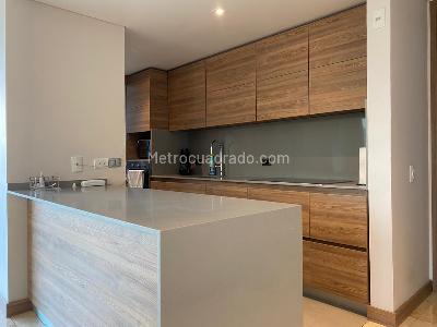 Apartamento de 3 alcobas en venta en El Poblado, Medellín, 125 m² · foto 8 de 20