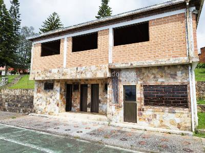 Casa de 5 alcobas en venta en Santa Elena, Medellín, 531 m² · foto 12 de 20