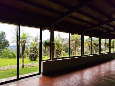 Casa de 5 alcobas en venta en Santa Elena, Medellín, 531 m² · foto 6 de 20