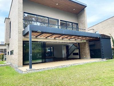 Casa de 3 alcobas en venta en Rionegro, Rionegro, 300 m² · foto 15 de 15