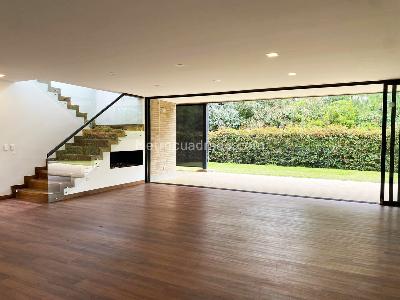 Casa de 3 alcobas en venta en Rionegro, Rionegro, 300 m² · foto 4 de 15