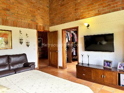 Casa de 4 alcobas en venta en Rionegro, Rionegro, 286 m² · foto 11 de 20