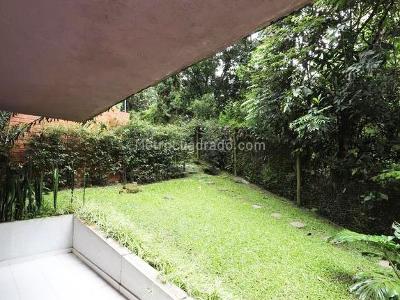 Casa de 3 alcobas en venta en El Poblado, Medellín, 289 m² · foto 19 de 19