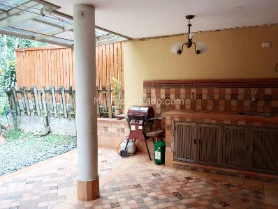 Casa de 3 alcobas en venta en Envigado, Envigado, 200 m² · foto 15 de 15
