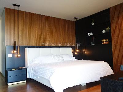 Casa de 3 alcobas en venta en El Poblado, Medellín, 521 m² · foto 12 de 20